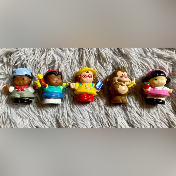 Fisher Price ‘04 Peek a Boo Blocks Train, + 5 Little People + 1998 Circus Train - Picture 4 of 7